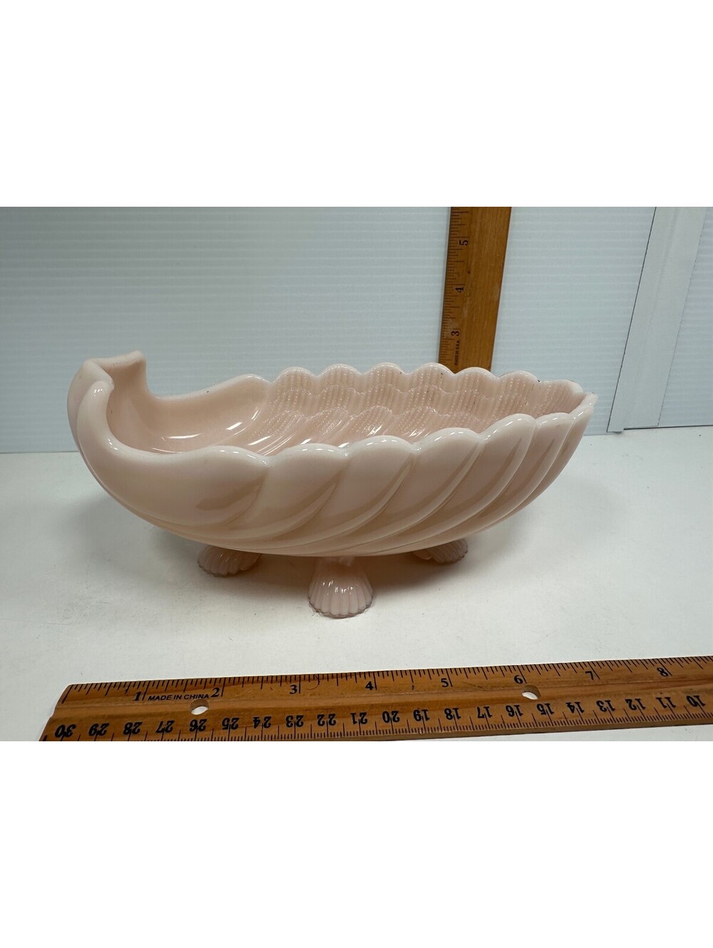 Vintage Cambridge Glass Footed Shell Shaped Candy Dish 1930's?